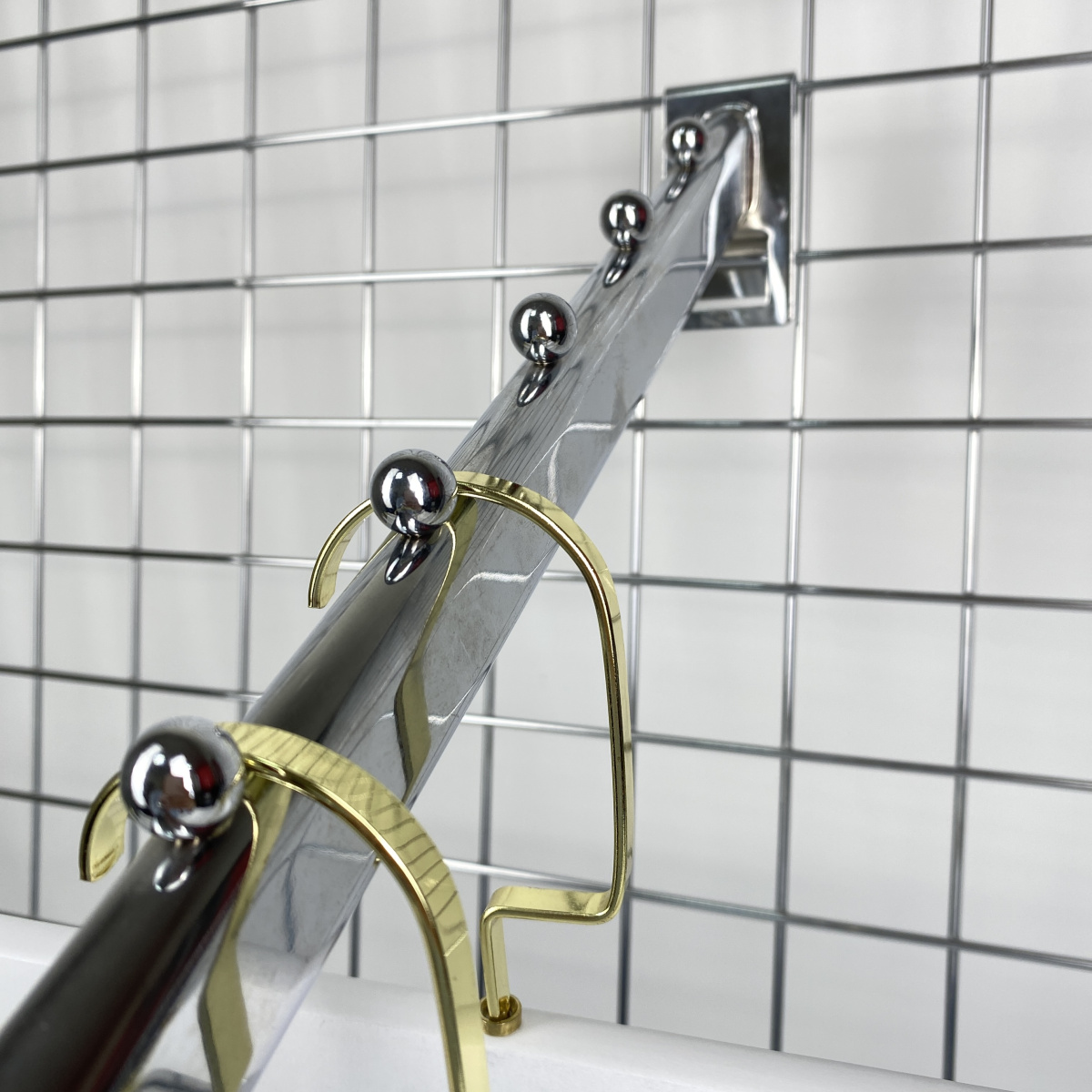 kronshteyn-na-setku-naklonnyy-7-sharikov-l-400mm-khrom-3