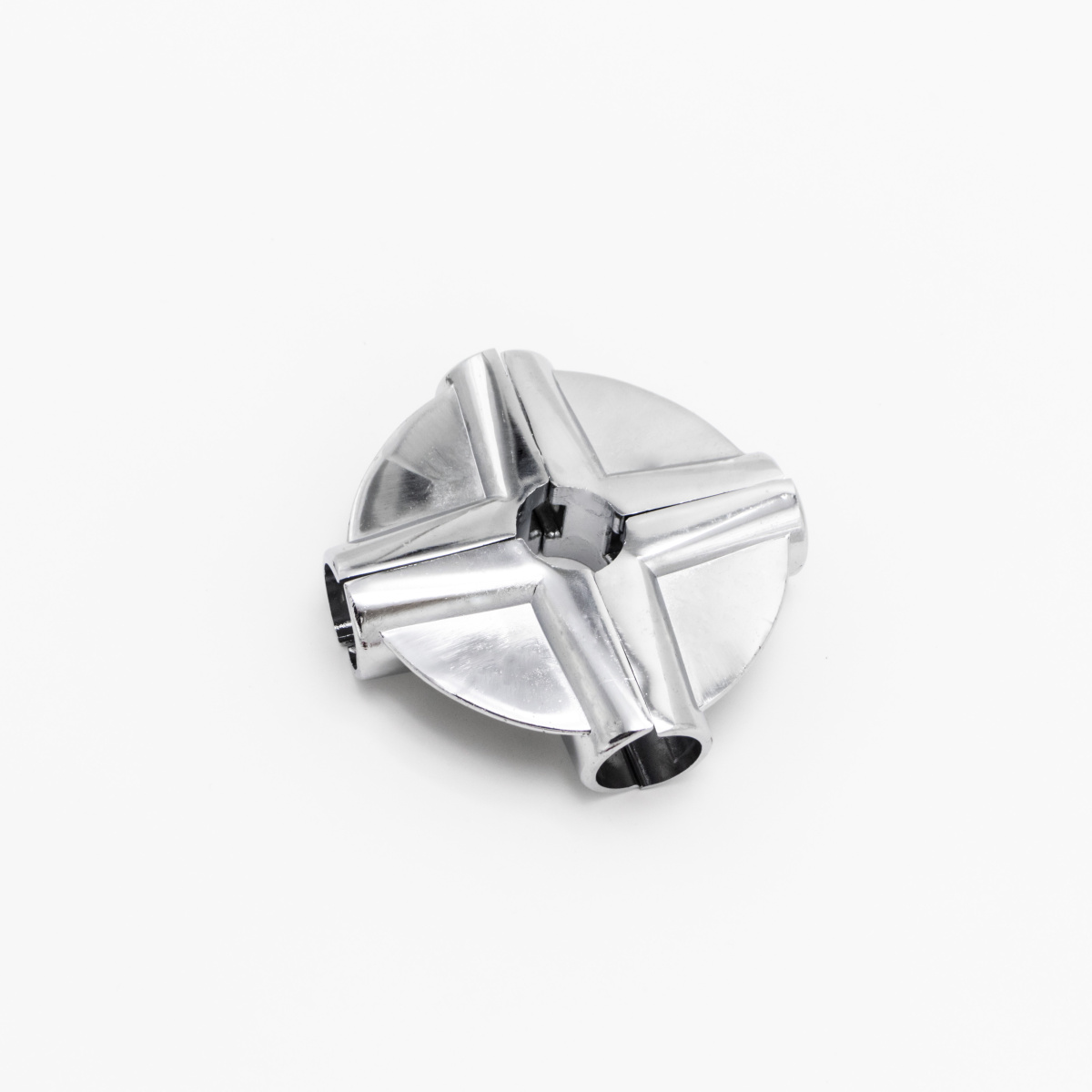 zazhim-dlya-trub-v-6-ti-napravleniyakh-s-4-polkami-d-25mm-khrom-5