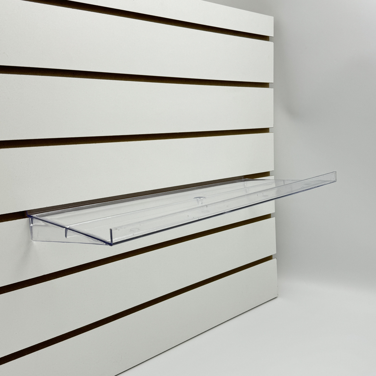 polka-490-210mm-s-oporami-i-ogranichitelem-akril-na-ekonompanel-f191-m-120-0