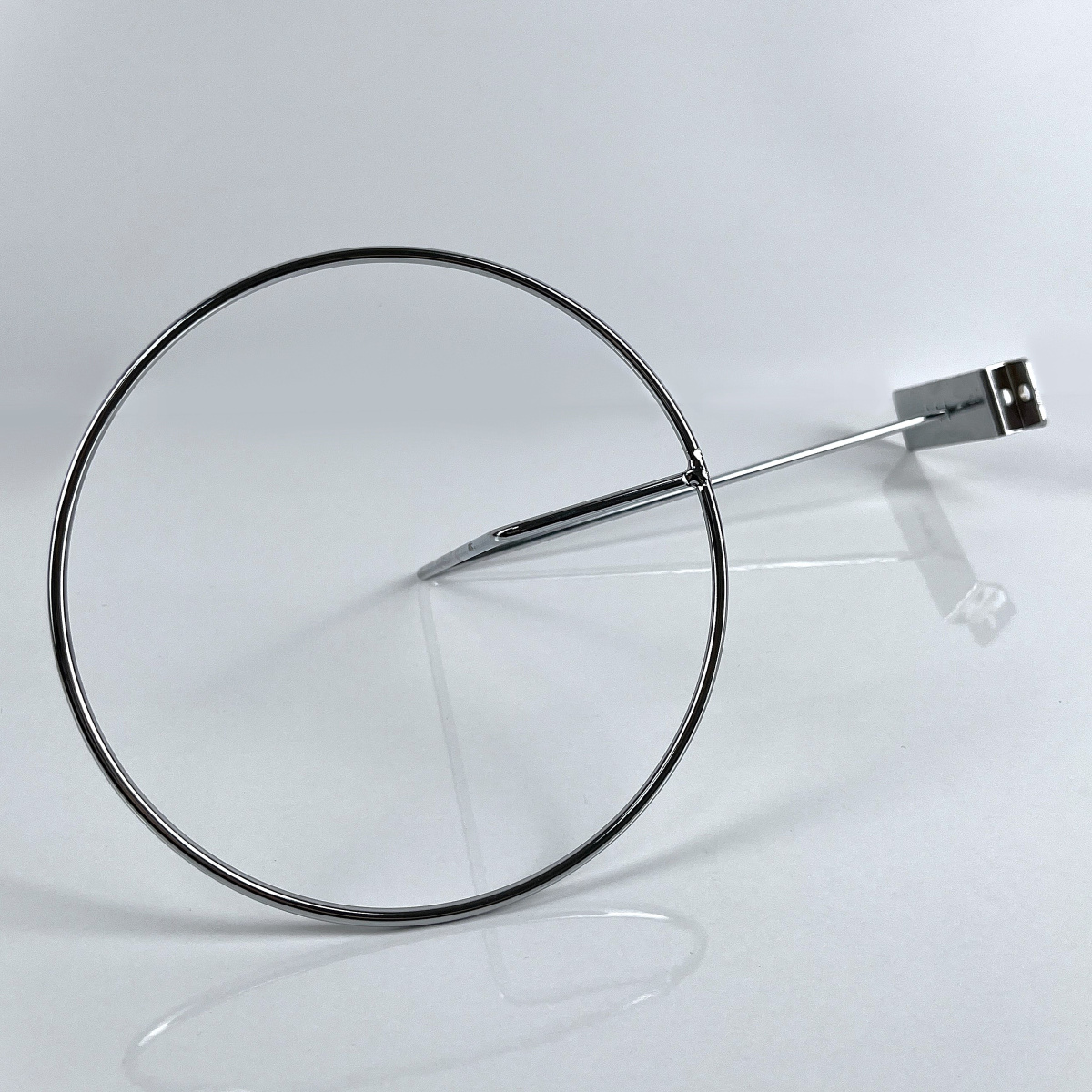 kronshteyn-dlya-shlyap-na-ekonompanel-d-150mm-h-145mm-khrom-f118-a-c-5-150-0