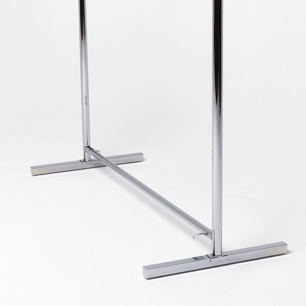 veshalo-p-obraznoe-2-perekladiny-l-1200-2100mm-h-2000mm-khrom-4