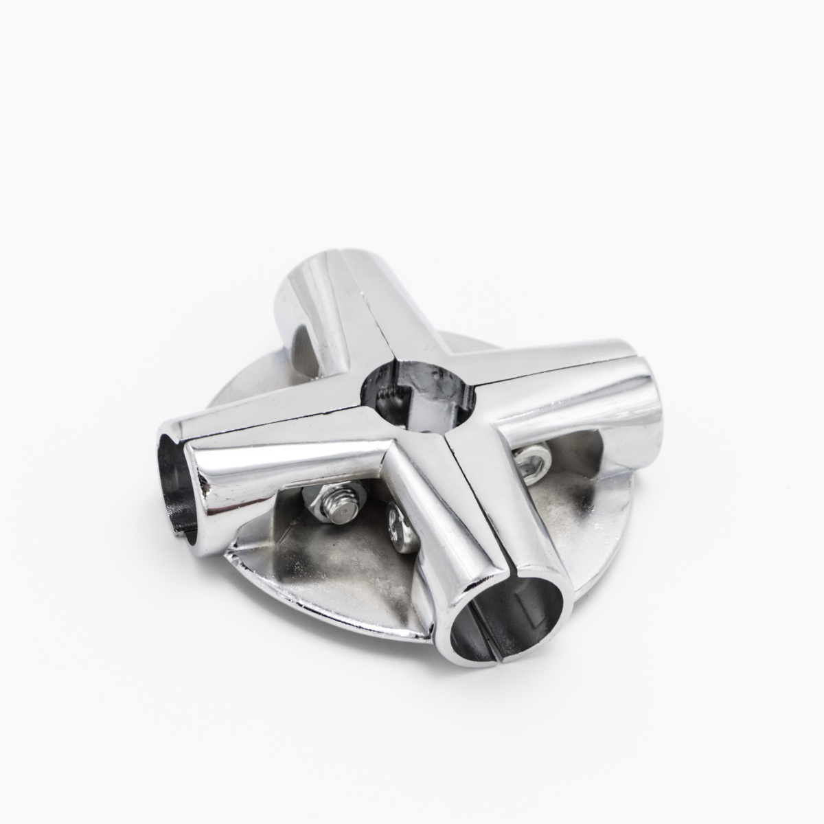 zazhim-dlya-trub-v-6-ti-napravleniyakh-s-4-polkami-d-25mm-khrom-0 zazhim-dlya-trub-v-6-ti-napravleniyakh-s-4-polkami-d-25mm-khrom-0