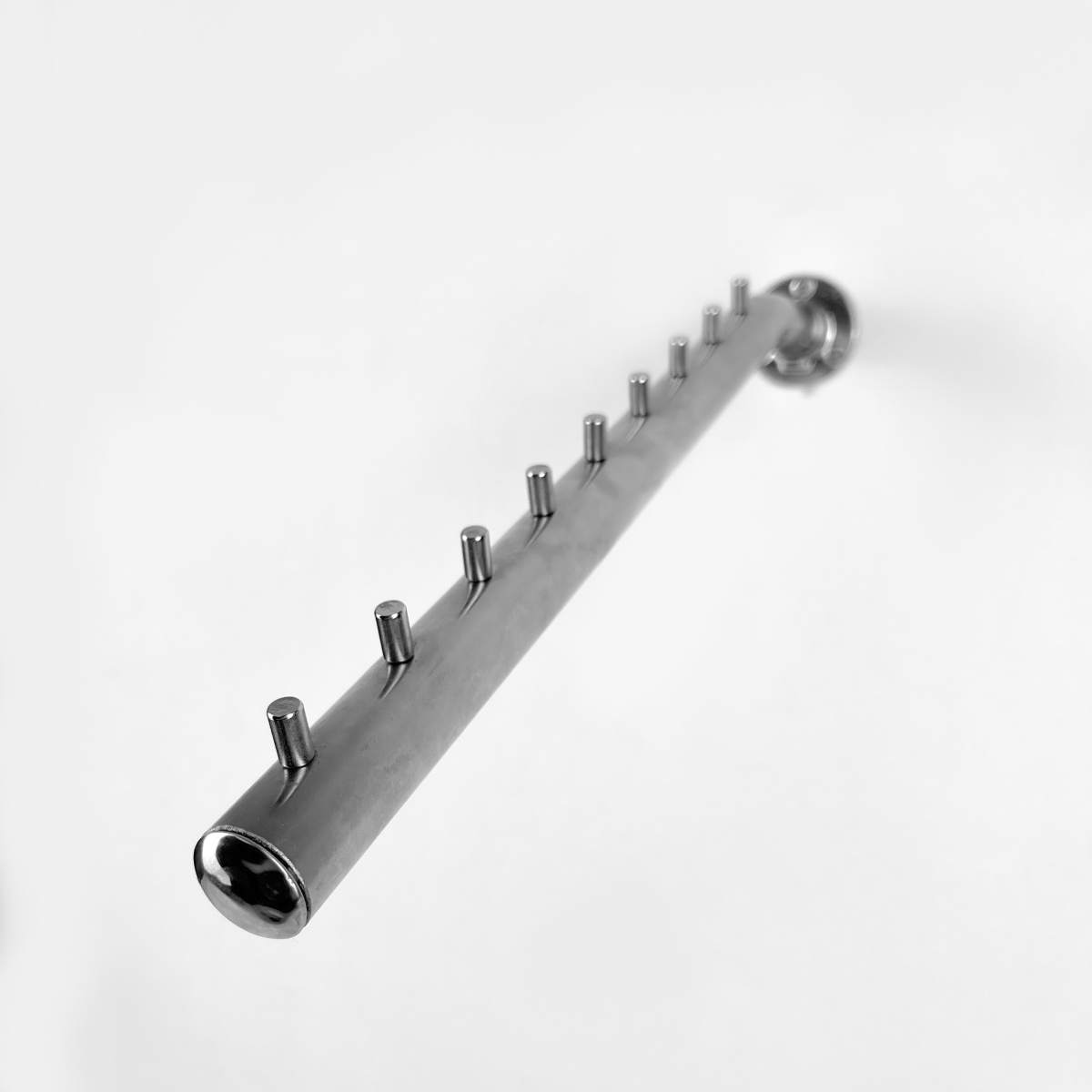 kronshteyn-na-stenu-naklonnyy-9-shtyrkov-l-400mm-khrom-ru02-1