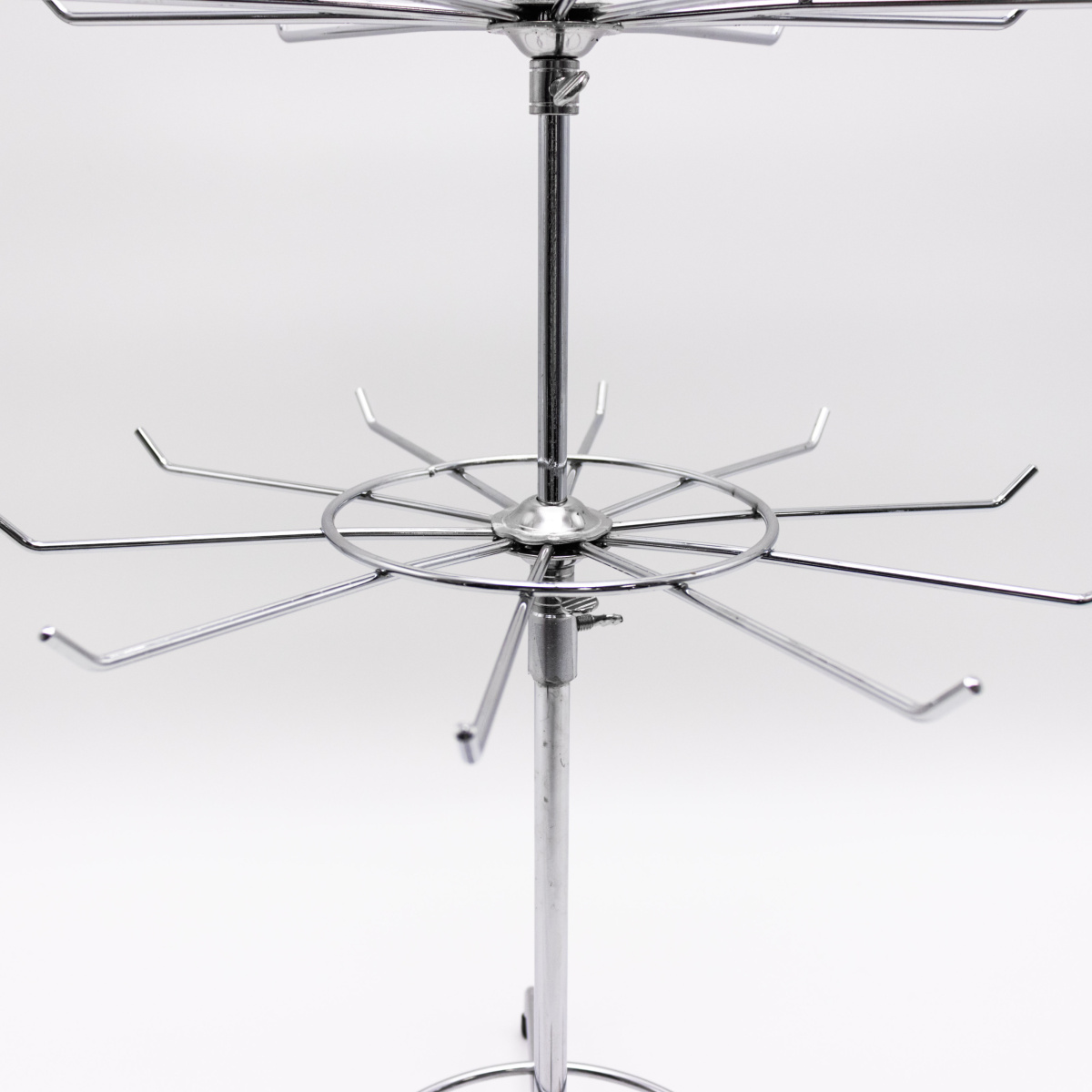 veshalo-nastolnoe-4-kh-yarusnoe-h-780mm-khrom-4