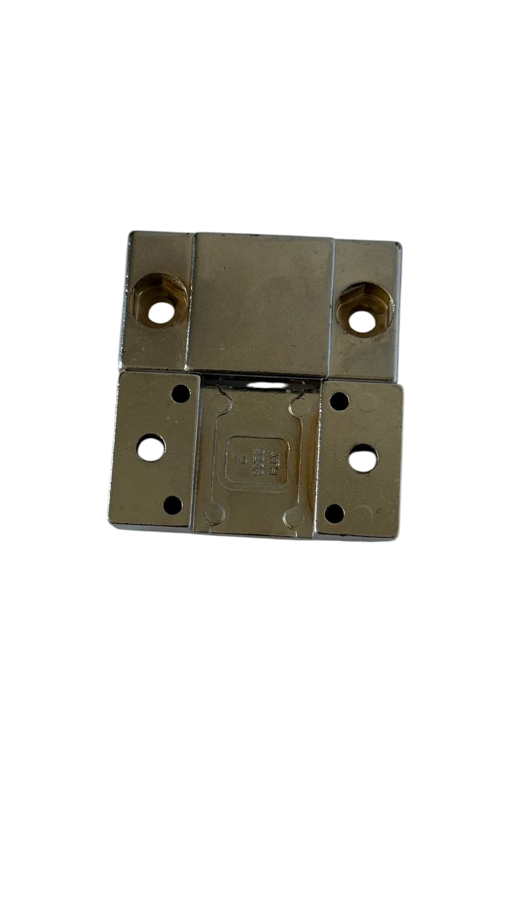 photo_5271663771762424371_y-Photoroom