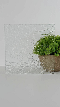 Фантазия белое 4 мм рифленое 1500*2000 стекло